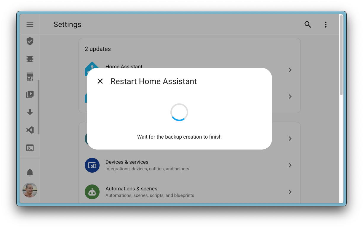 Screenshot showing Home Assistant waiting for backup to finish before restarting.